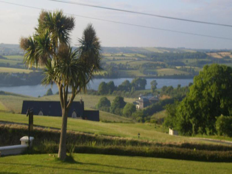 Gasthof Rivermount House